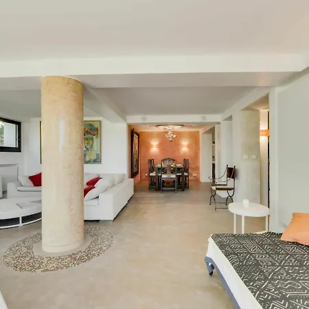 Private Villa In Ramatuelle - France 别墅 圣特罗佩